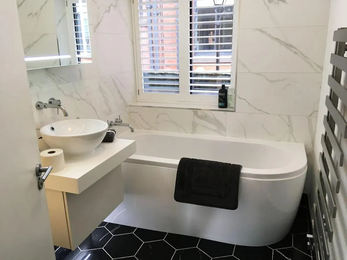 Nottingham Penthouse - Lace Market Apartment